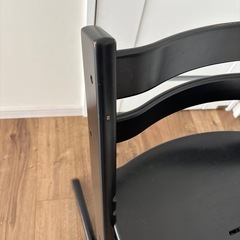ストッケ　トリップトラップ　黒の画像
