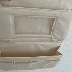 壁にかける収納の画像