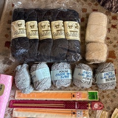 編み物セット　毛糸３種類付きの画像