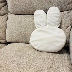 未開封◆リンネル 4月号 特別付録◆ミッフィー ふわふわやわらかクッション◆の画像