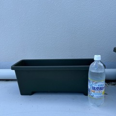 プランター　ふたつ　家庭菜園　ガーデニングの画像