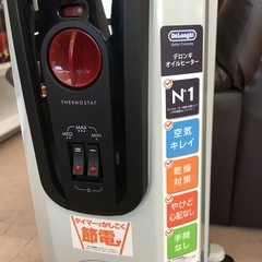 美原店 デロンギ オイルヒーター H771015EFSN-BK 9枚フィン 幅24.5×奥行49×高さ63cm 1500W deLonghi 暖房器具の画像
