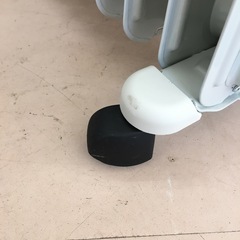 美原店 デロンギ オイルヒーター H771015EFSN-BK 9枚フィン 幅24.5×奥行49×高さ63cm 1500W deLonghi 暖房器具の画像