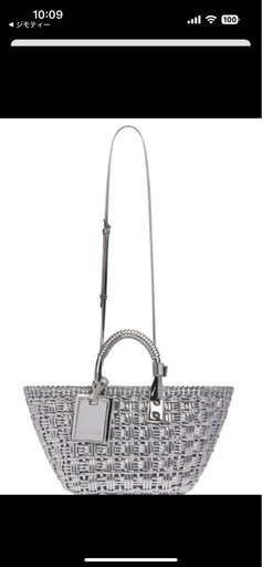 バレンシアガビストロ