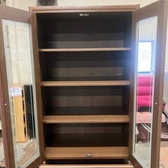 J474⭐️お値下げしました！　清光家具　ガラス　食器棚の画像