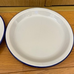 IKEA 皿　2枚セットの画像