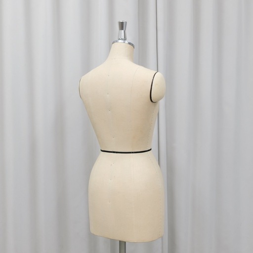 KJ-4【新入荷　リサイクル品】TOKYOキイヤ　NEW KYPRIS 9AR トルソー