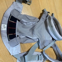 エルゴ　メッシュ　抱っこ紐　の画像