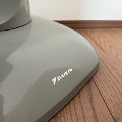 DAIKIN 遠赤外線暖房機の画像