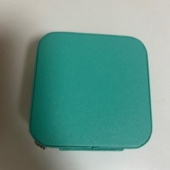 アクセサリーケースの画像