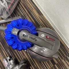 ダイソン　掃除機の画像
