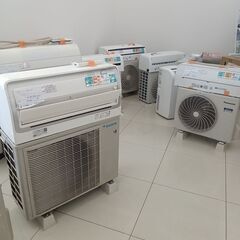 ★リユースのサカイ日立店★HJ7928 TOSHIBA ルームエアコン RAS-J221PBK（W) 2.2kw 22年製 室内機分解洗浄済み の画像
