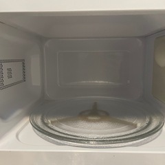 【清掃済み】とても綺麗な700w電子レンジ アイリスオーヤマの画像
