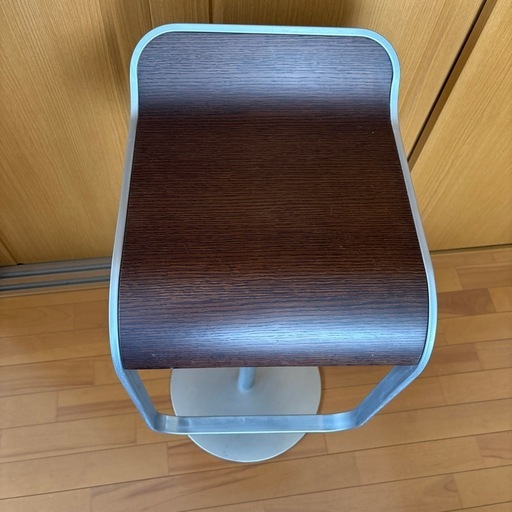 カウンターハイチェア　 昇降式　ADAL 