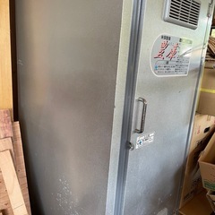 玄米保管庫の画像