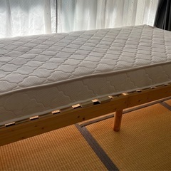 高さ調整可能シングルベッドの画像