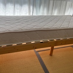 高さ調整可能シングルベッドの画像