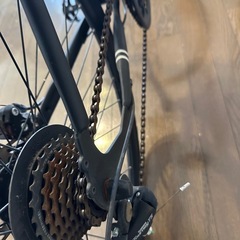 ロードバイク シマノ21段変速 自転車 700×28c 軽量 シティサイクル 初心者 ディスクブレーキ ドロップハンドル スポーツ自転車 通勤通学対応 スタンド付属 XLEAT XR-009の画像