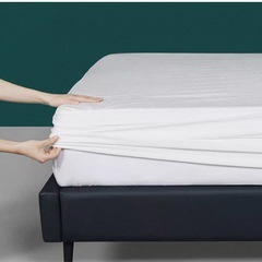 シモンズマットレス用の防水マットレスカバーの画像