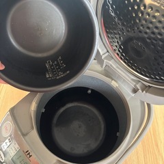 炊飯器　1升炊き　IHの画像