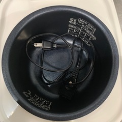 【ジモティー割】IRIS OHYAMA 2022年製　炊飯器　（ID1354）の画像