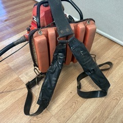 背負い式刈払機（草刈り機） shindaiwa 231の画像