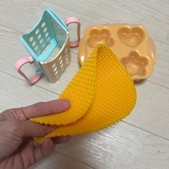 玉子焼きメーカー ベビー用品 シリコン鍋敷き？の画像
