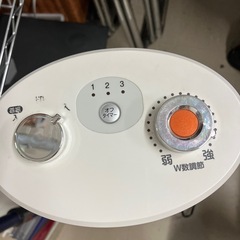 A 2510-044　KOIZUMI 電気ヒーター 2段階設定 通電確認済み キズ汚れありの画像