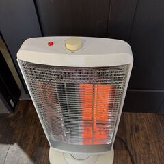 山善 速暖 カーボンヒーター  遠赤外線 シーズヒーター 搭載 ツインヒートの画像
