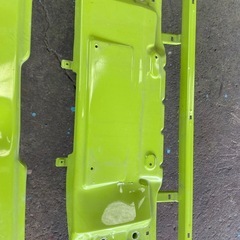 【三菱ふそう】17スーパーグレート標準キャブ用フロントバンパーの画像