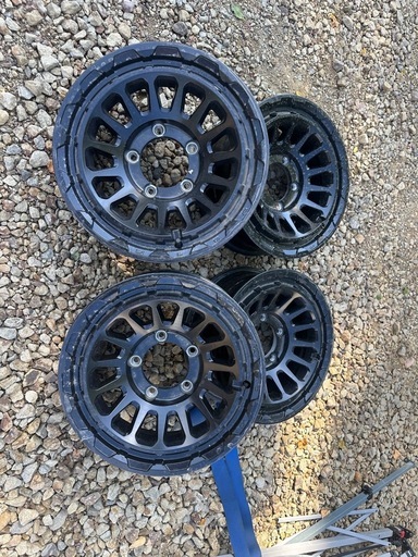 ジムニー　ホイール