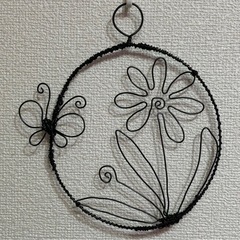 ワイヤーリースの画像