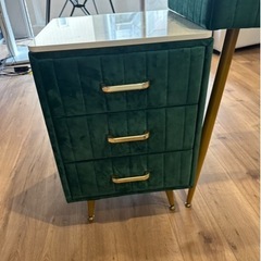 ドレッサーテーブルの画像