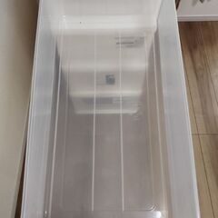 ①ニトリMサイズ 押入れケースの画像