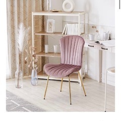IKEAドレッサー椅子付きの画像