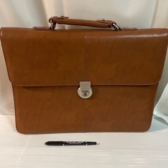 ALPHARD VALENTI ビジネスバック　ブラウン（r70427b13）の画像