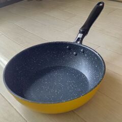 フライパン テフロン加工 片手なべ、ナルミ等3つの画像