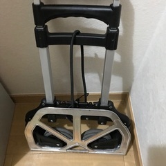 ハンドキャリーの画像