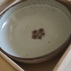 ギフト品、未使用、サラダセット、大22センチ、小１３センチの画像