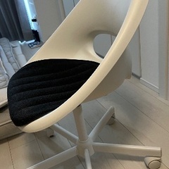 IKEA チェアの画像