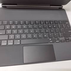 【良品】iPad Pro 12.9インチ Magic Keyboard/A2480/US配列〈MJQK3J/A〉の画像