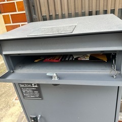 ポストの画像