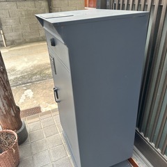 ポストの画像