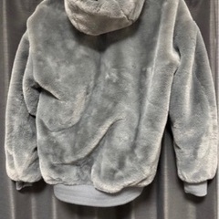 ZARA リバーシブルジャケット フード付きの画像