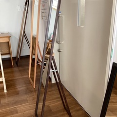 スタンドミラー【町田市再生家具】1002Bの画像
