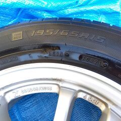 トヨタ純正ホイール・タイヤ　4本　プリウス50系　195/65/r15　ホイールカバー有　GOOD YEAR Efficient Grip Ecoの画像