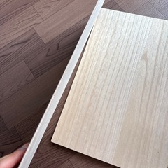 薄いベニヤ板の画像