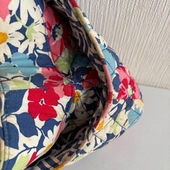 手提げバッグの画像