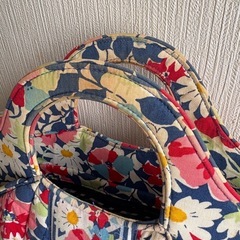 手提げバッグの画像