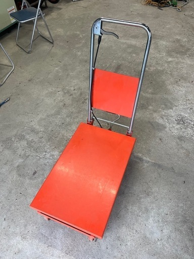 油圧式昇降台車　150kg 足踏式　テーブルリフト リフトテーブル　WAKO KT-150H 動作確認済み